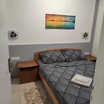 Marina Apartment Vir