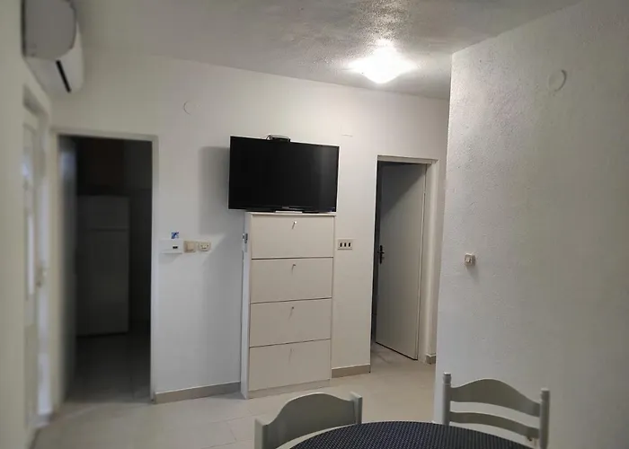 Marina Apartment