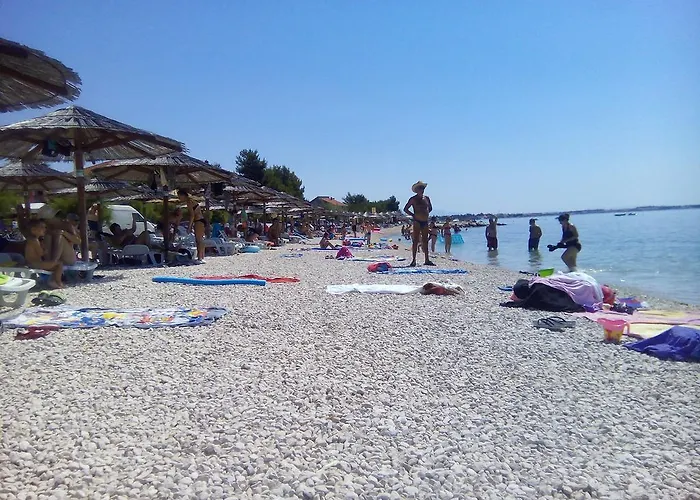 Marina Apartment Vir